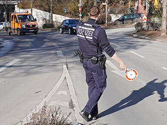 Backnang Widerstand bei Verkehrskontrolle Diebstahl von Europaletten
