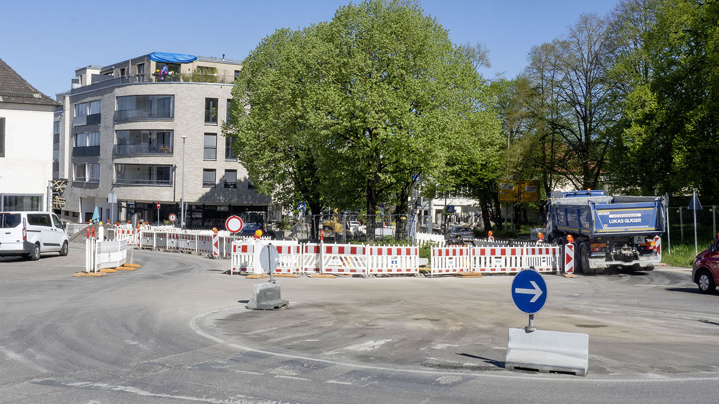 Kreisel, Blumenstraße – Stuttgarter Straße | © BJ. Lattner