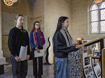 Schülerinnen des Eberhard-Ludwig-Gymnasiums in Stuttgart BJ. Lattner