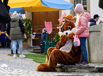 Osterhase lässt Kinderaugen leuchten