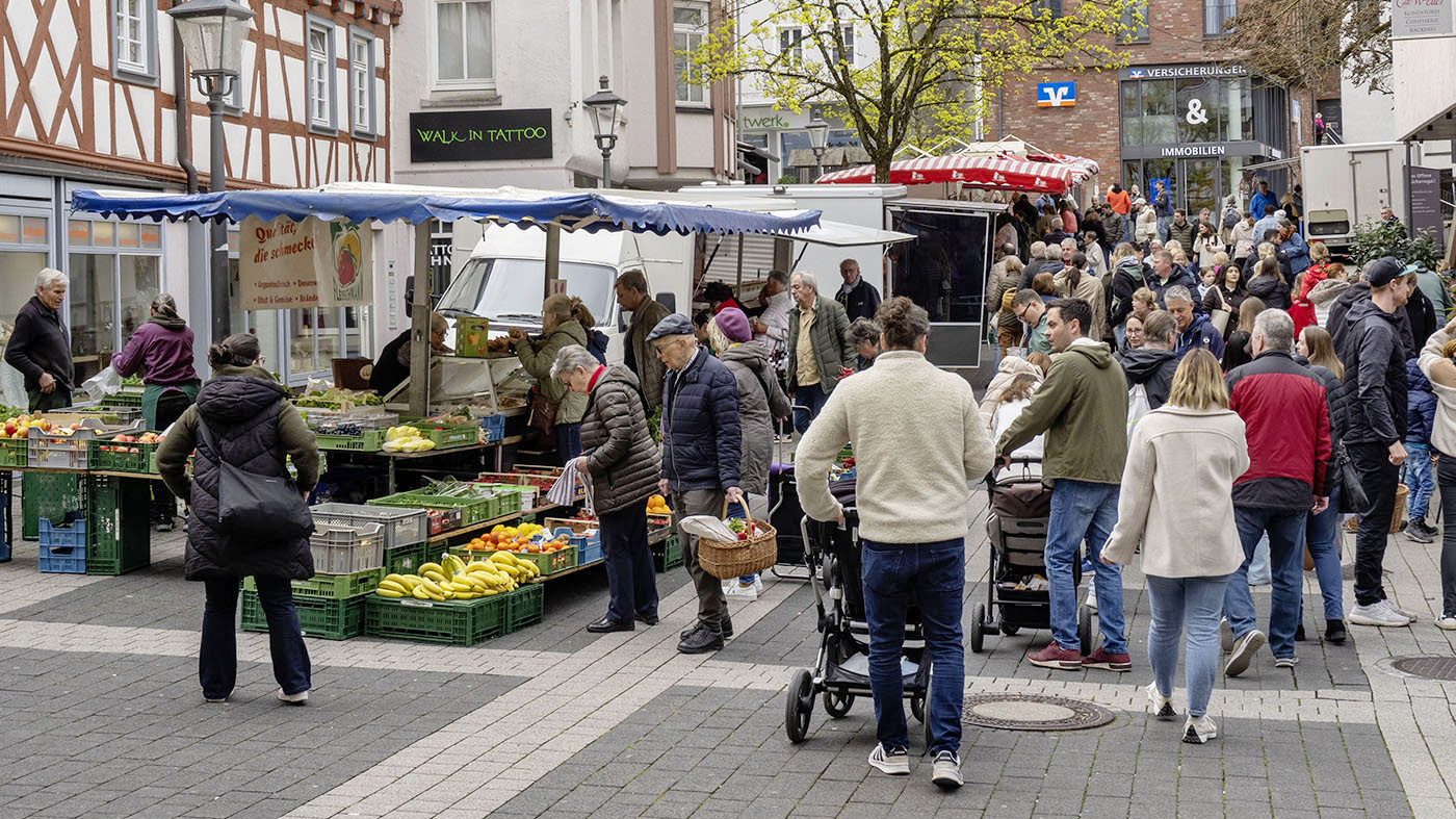 Osterwochenmarkt Backnang