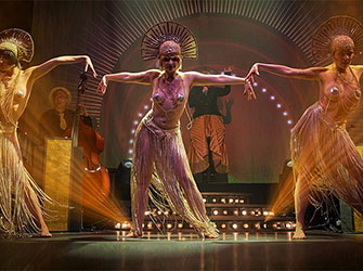  „Glanz auf dem Vulkan“ im Backnanger Bürgerhaus