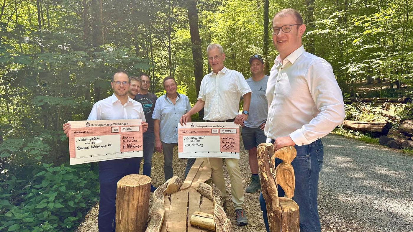 Mit der offiziellen Einweihung des dritten Abschnitts der Waldkugelbahn im Plattenwald wurde das beliebte Freizeit- und Naturerlebnis in Backnang weiter ausgebaut