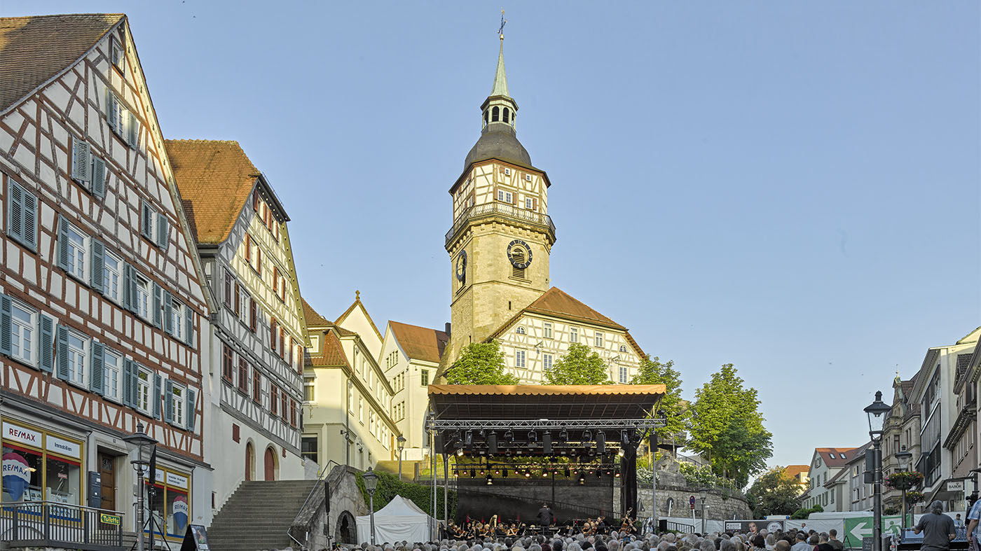 28. Classic Ope(r)n-Air auf dem Marktplatz Backnang | © BJ. Lattner