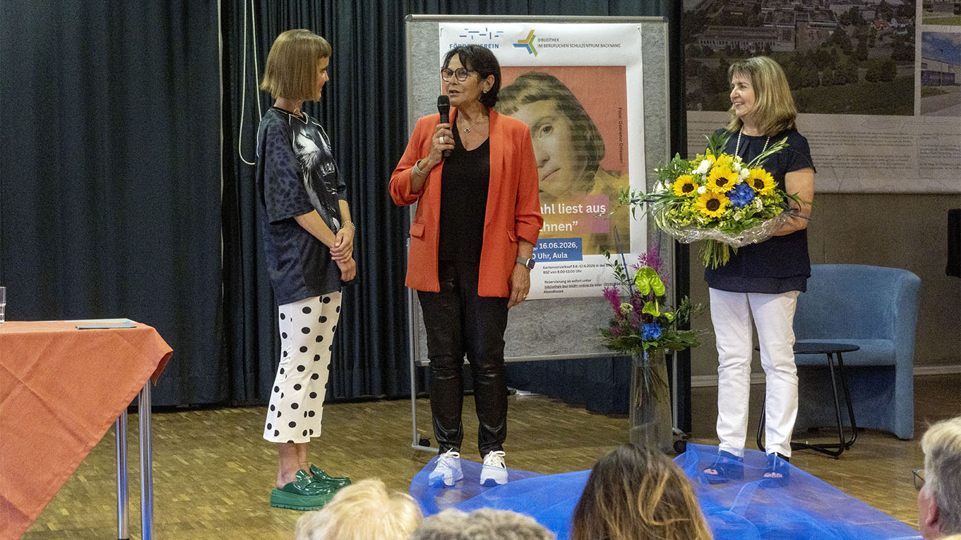 Caroline Wahl, Dr. Isolde Fleuchaus, Christiane Engelmann-Pink v. l. n . r. | © BJ. Lattner