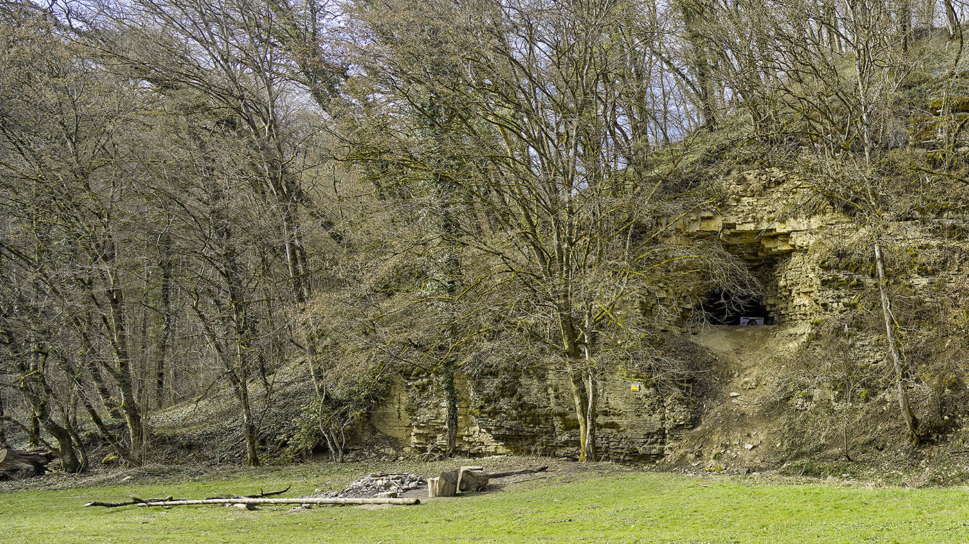 Grillpltz bei der Räuberhöhe im Maubachtal | © BJ. Lattner