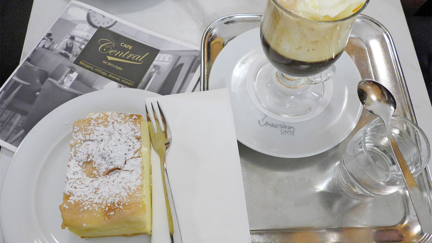Quarkstrudel in einem Kaffeehaus in Baden bei Wien | © Klaus J. Loderer