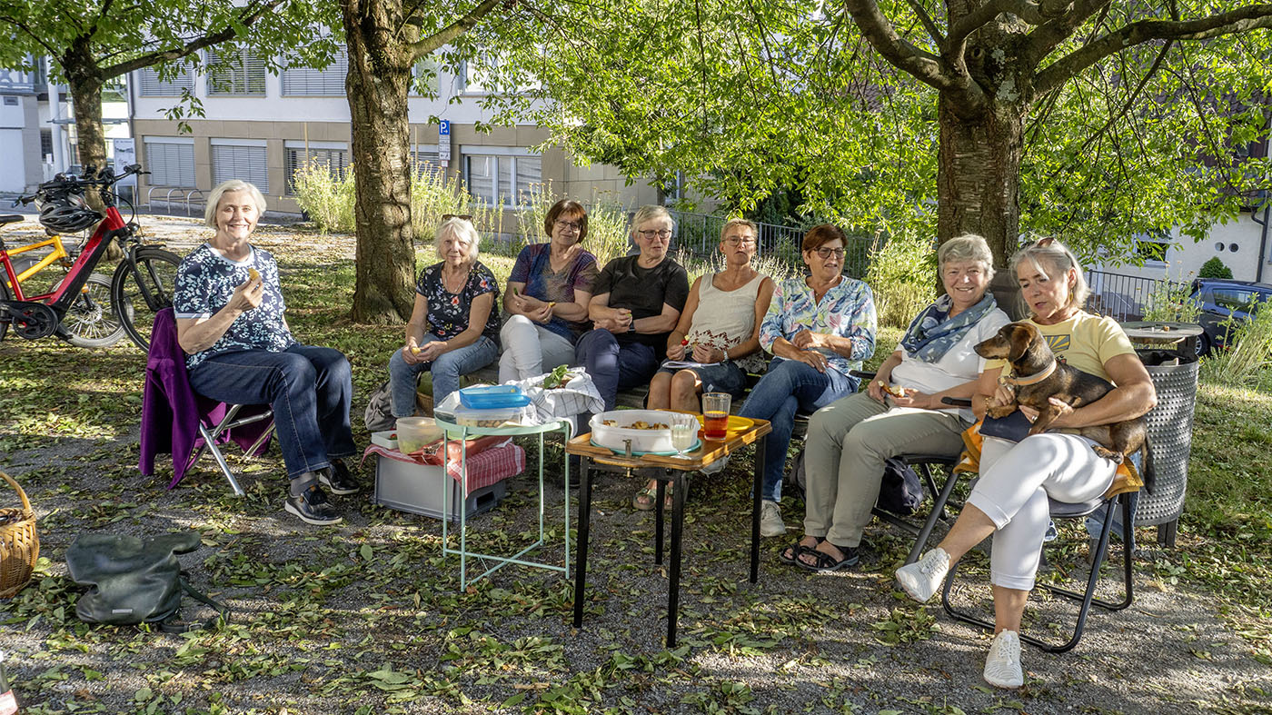 Backnanger Landfrauen bei Stammtischen am Stiftshof | © BJ. Lattner