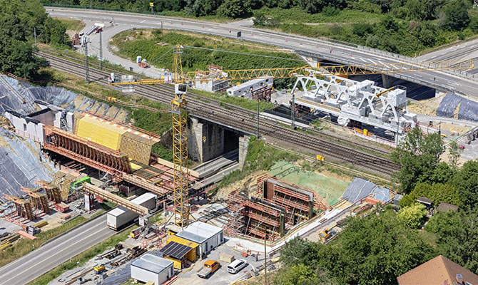 AB- Auffahrt Backnang-Mitte Bahnbrücken | © BJ. Lattner