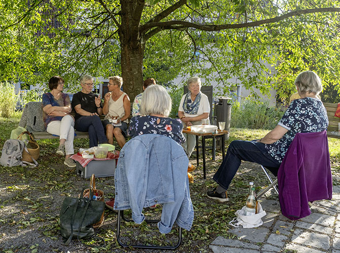 Backnanger Landfrauen beim Austausch © BJ. Lattner