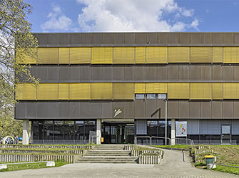 Eduard-Breuninger-Schule | Heininger Weg 43, Backnang | © BJ. Lattner
