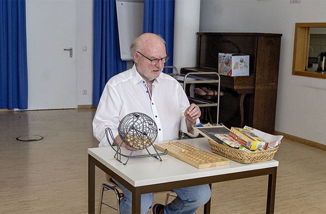 Rätselmeister Michael Balzer | © BJ. Lattner